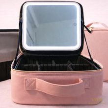 Cargar imagen en el visor de la galería, Neceser con Luz LED
